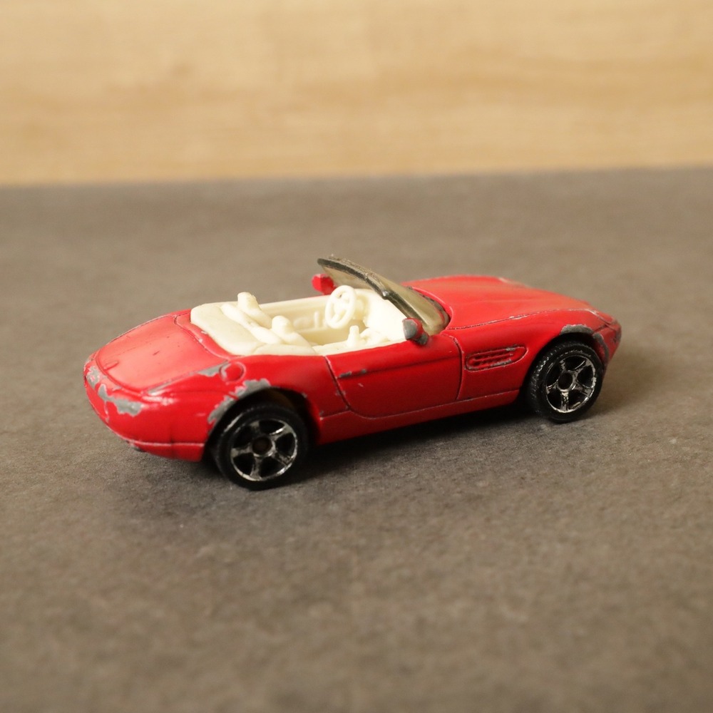 Hot Wheels/Matchbox Car Lot (3 Different Unique Cars 2001, 2005, 2008) - Picture 11 of 13